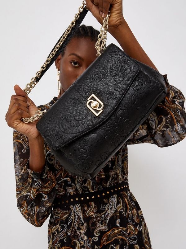 Comment Choisir un Sac de Soirée