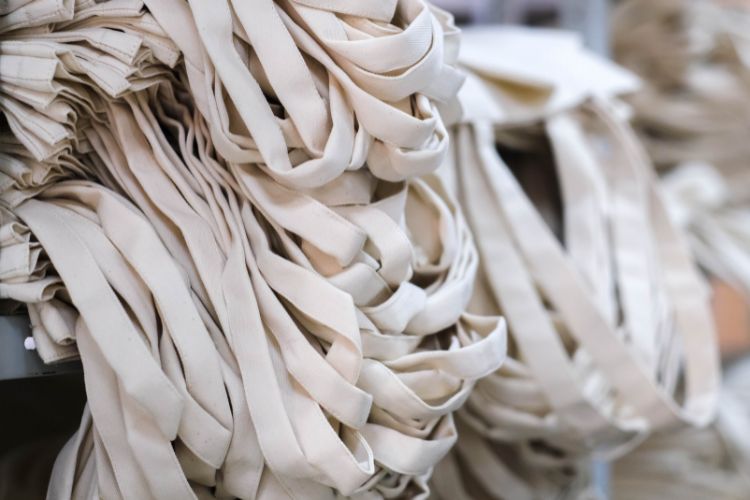 Comment faire des anses de sac ?