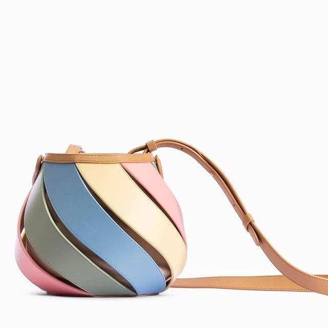 Sac seau pastel multicolore avec spirales, en simili cuir – accessoire mode femme doux et tendance