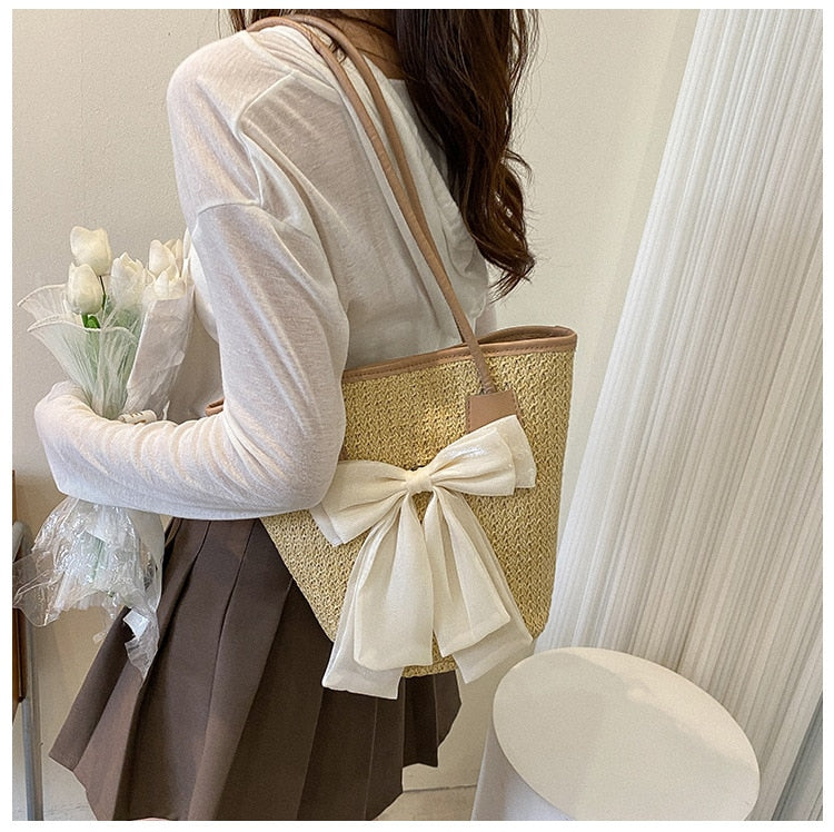 Sac à main avec noeud chic