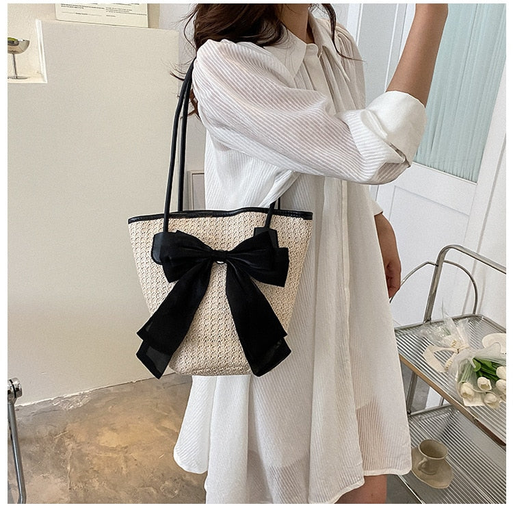 Sac à main avec noeud noir