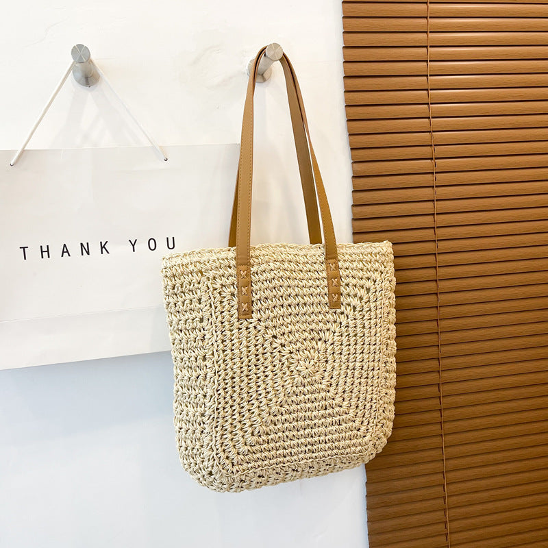 Sac fourre tout en paille