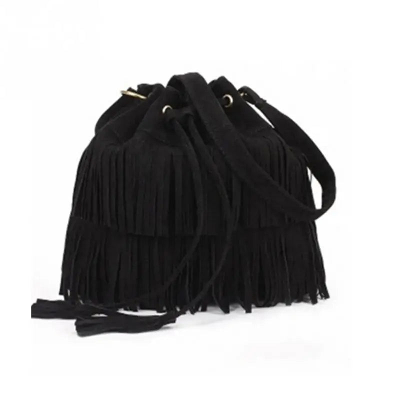Sac bandoulière à franges en suédine  – style bohème tendance et décontracté
