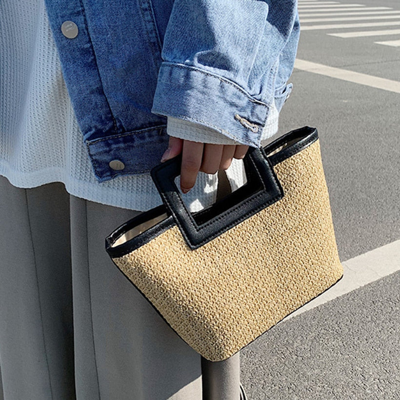 Sac en paille noir tendance