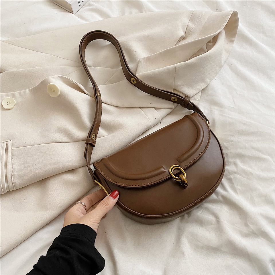 Sac demi lune cuir marron