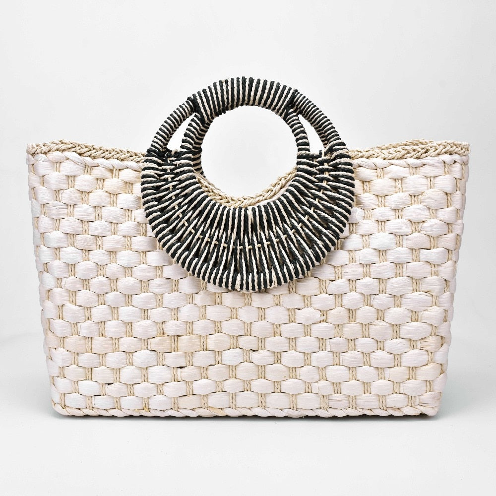 Sac paille chic et tendance beige