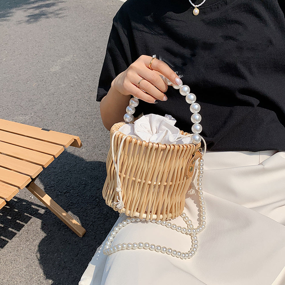 Sac sceau rotin et perles chic